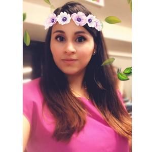 Meet your Posher, María